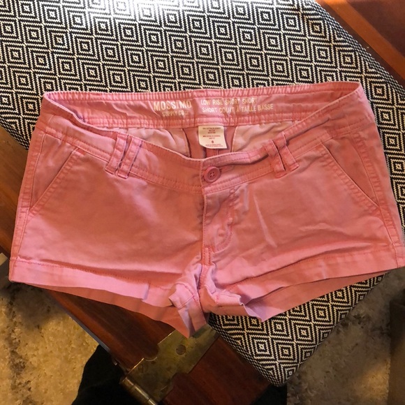 NWOT mauve shorts - Picture 3 of 4